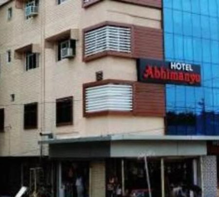 Pachmarhī Hotel Abhimanyu מראה חיצוני תמונה